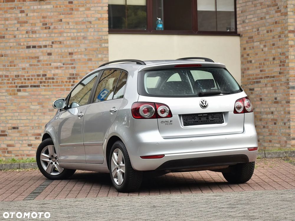 Volkswagen Golf Plus - 9