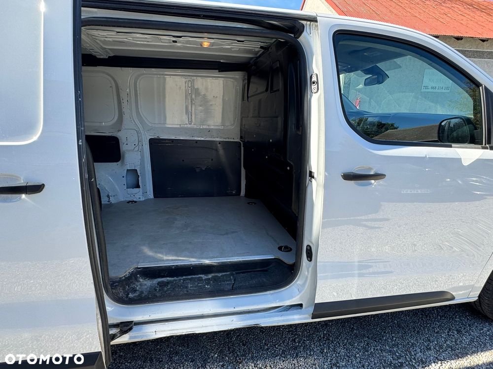 Opel Vivaro - 22