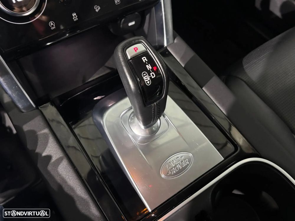 Land Rover Discovery Sport - 17