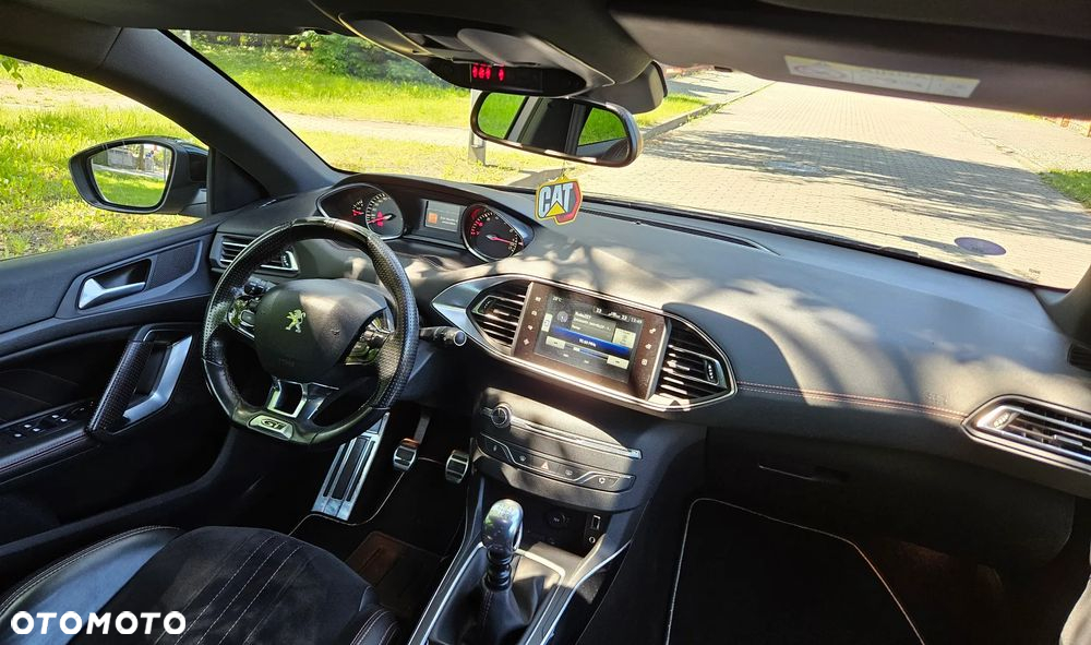 Peugeot 308 1.6 e-THP GT S&S - 35