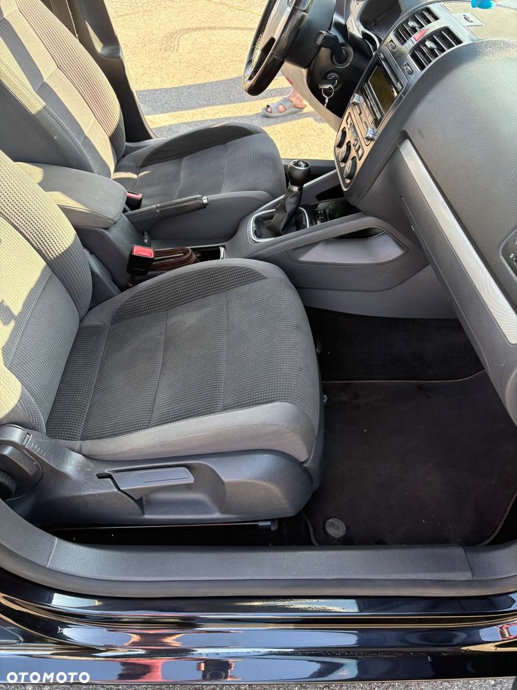 Volkswagen Golf 1.9 TDI 4Motion Comfortline - 2