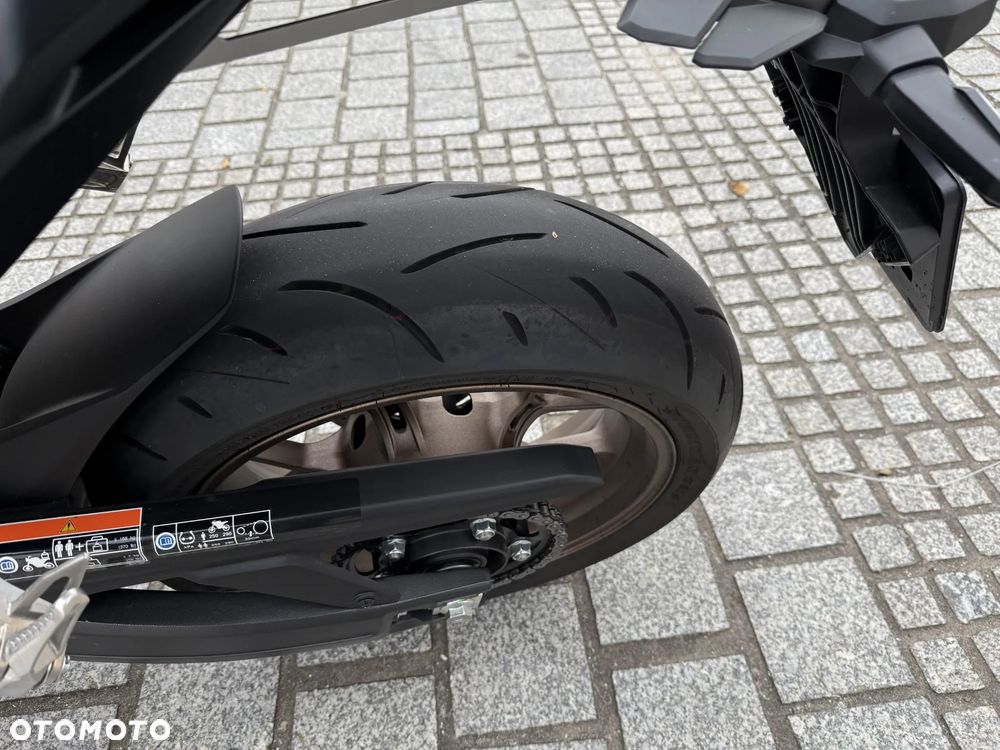 Honda CB - 7