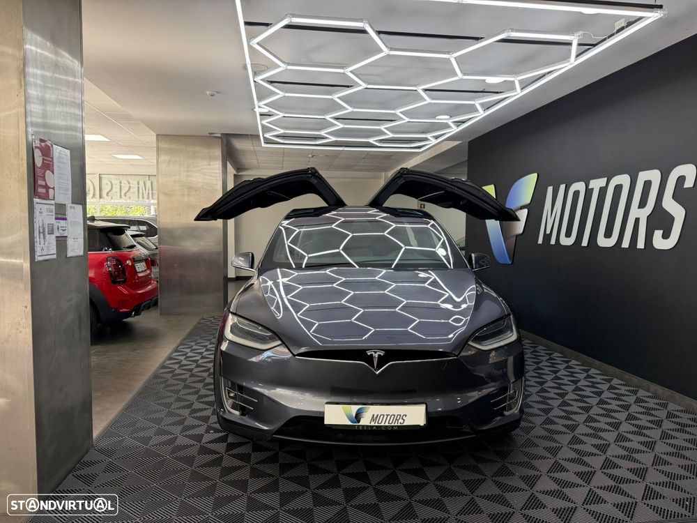 Tesla Model X 100D - 2