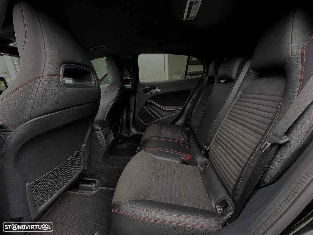 Mercedes-Benz GLA 180 d 7G-DCT AMG Line - 15