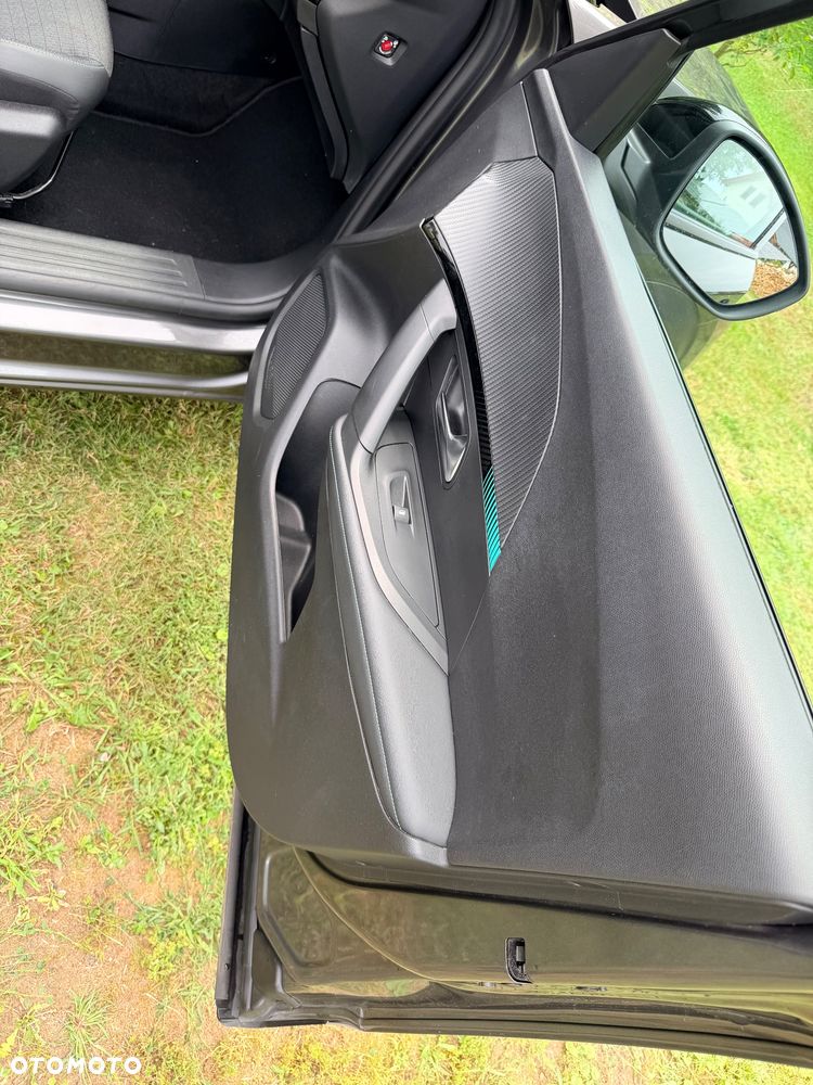 Peugeot 2008 PureTech 130 Allure - 13