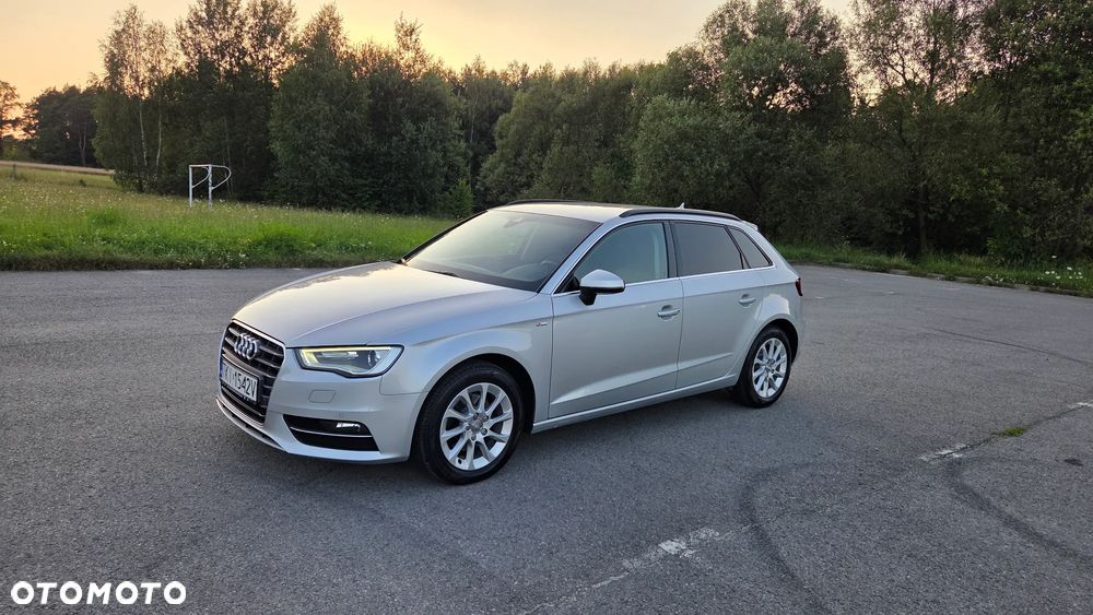 Audi A3 Sportback 2.0 TDI S line Sportpaket - 1