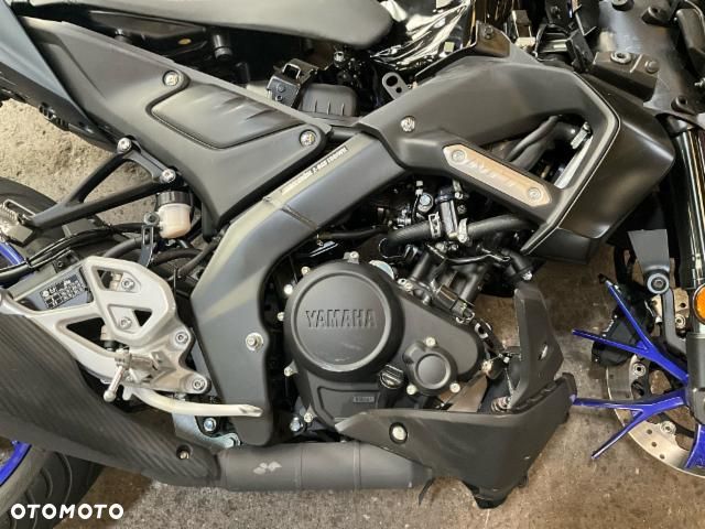Yamaha MT - 7