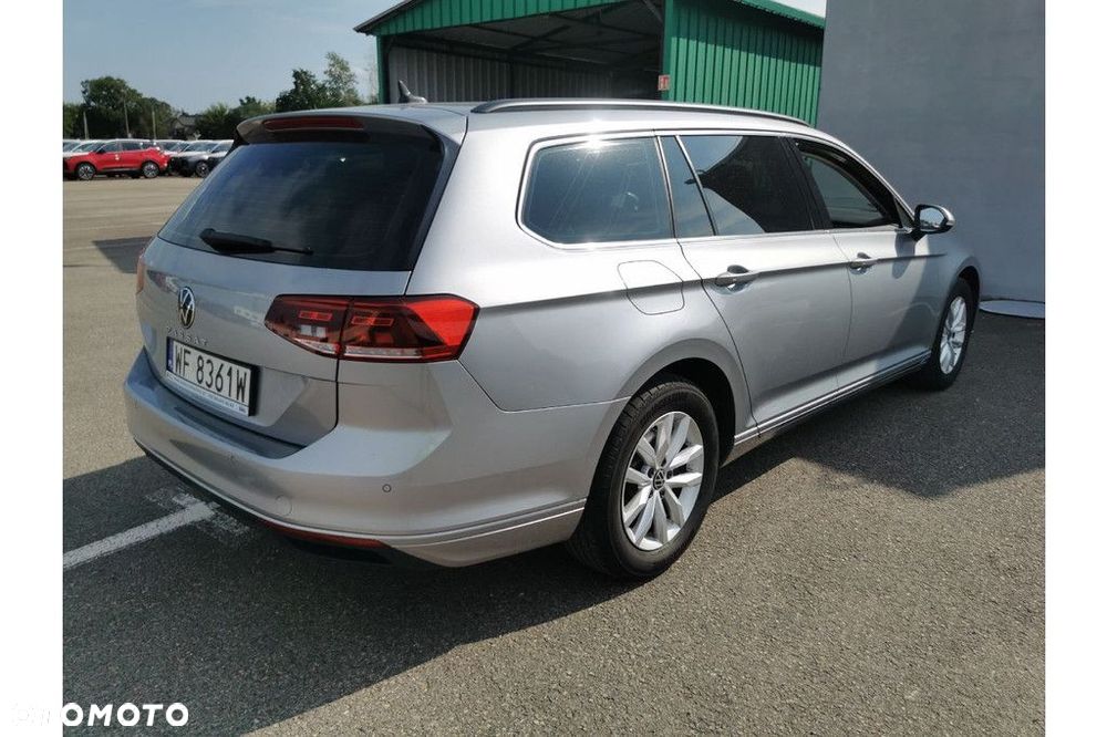 Volkswagen Passat Variant 2.0 TDI EVO Business - 3