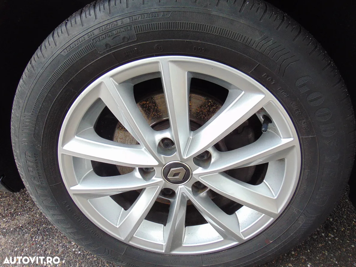 Renault Megane TCe 140 EDC GPF Intens - 4