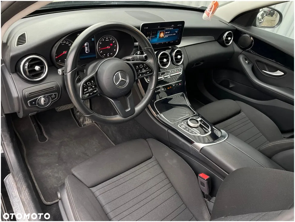 Mercedes-Benz Klasa C 180 9G-TRONIC - 14
