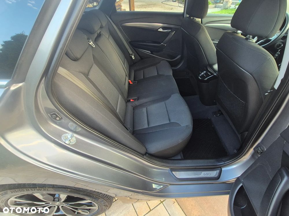 Hyundai i40 Kombi 1.7 CRDi DCT Premium - 13