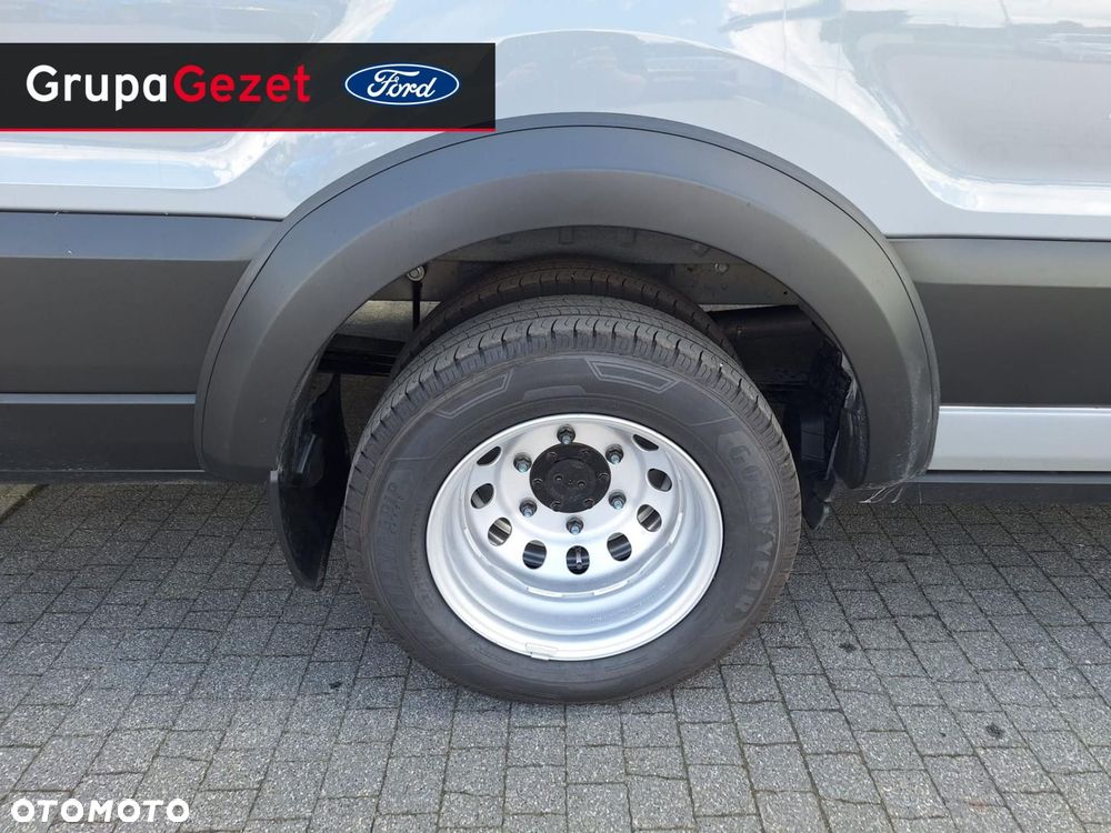 Ford Transit - 24
