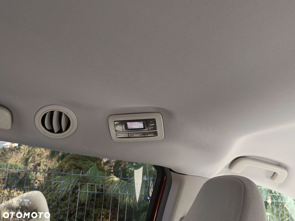 Toyota Sienna 3.5 V6 LE AWD - 16