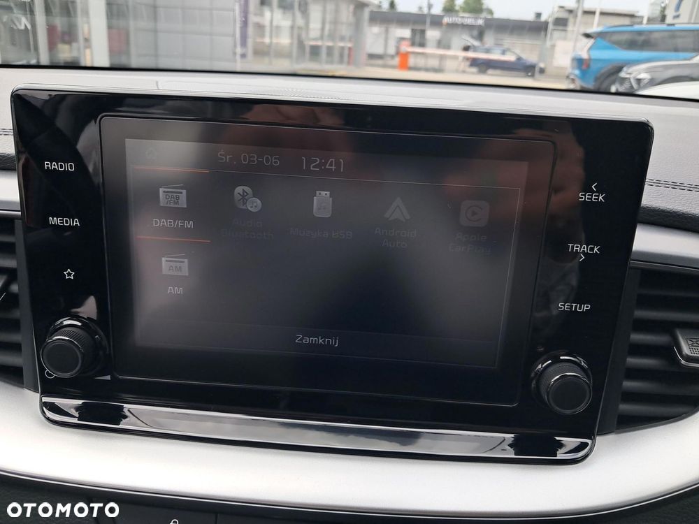 Kia Ceed 1.5 T-GDI M DCT - 24
