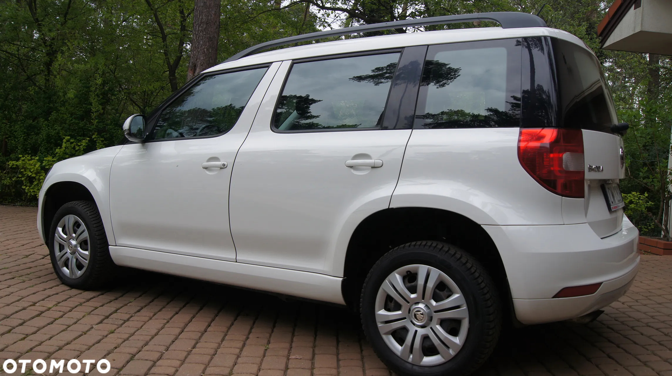 Skoda Yeti 2.0 TDI Joy - 8