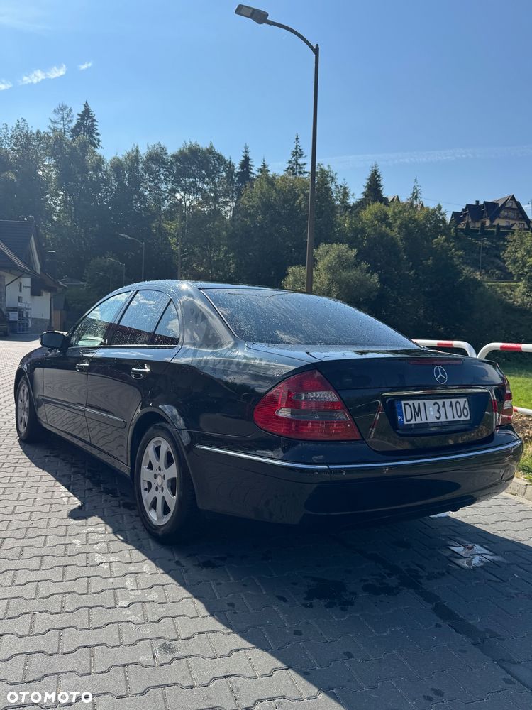 Mercedes-Benz Klasa E - 4