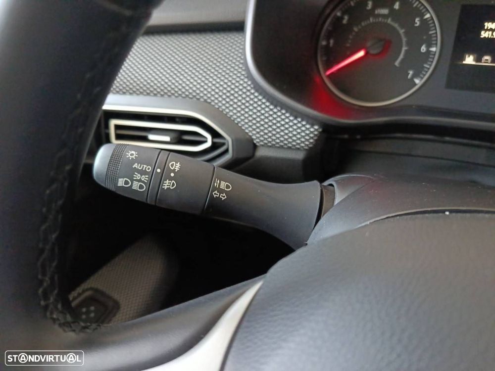 Dacia Sandero 1.0 TCe Journey CVT - 15