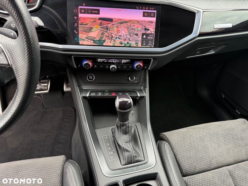 Audi Q3 45 TFSI e S Line S tronic - 17