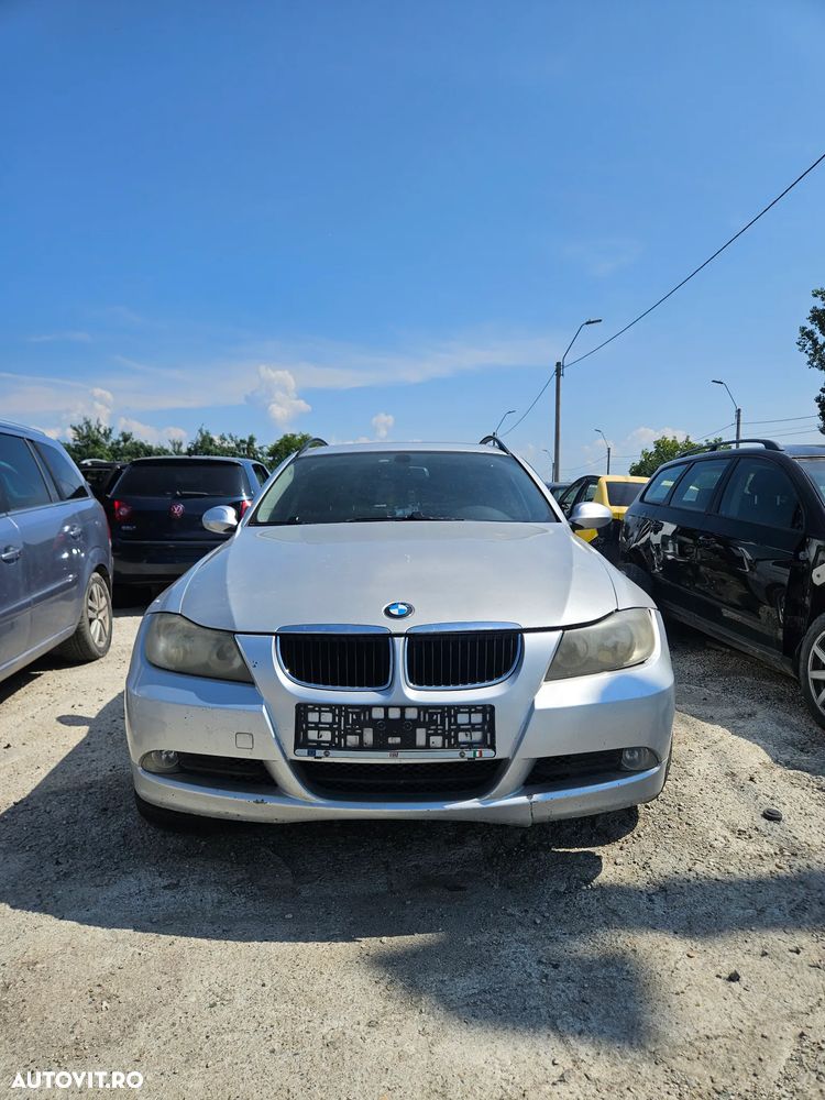 Dezmembrez bmw e91 - 4