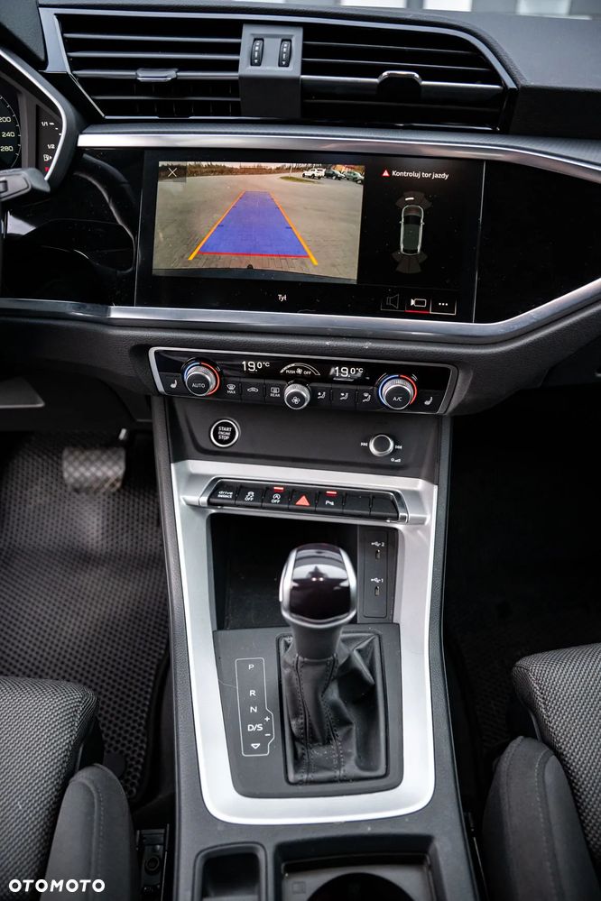 Audi Q3 35 TFSI S line S tronic - 19