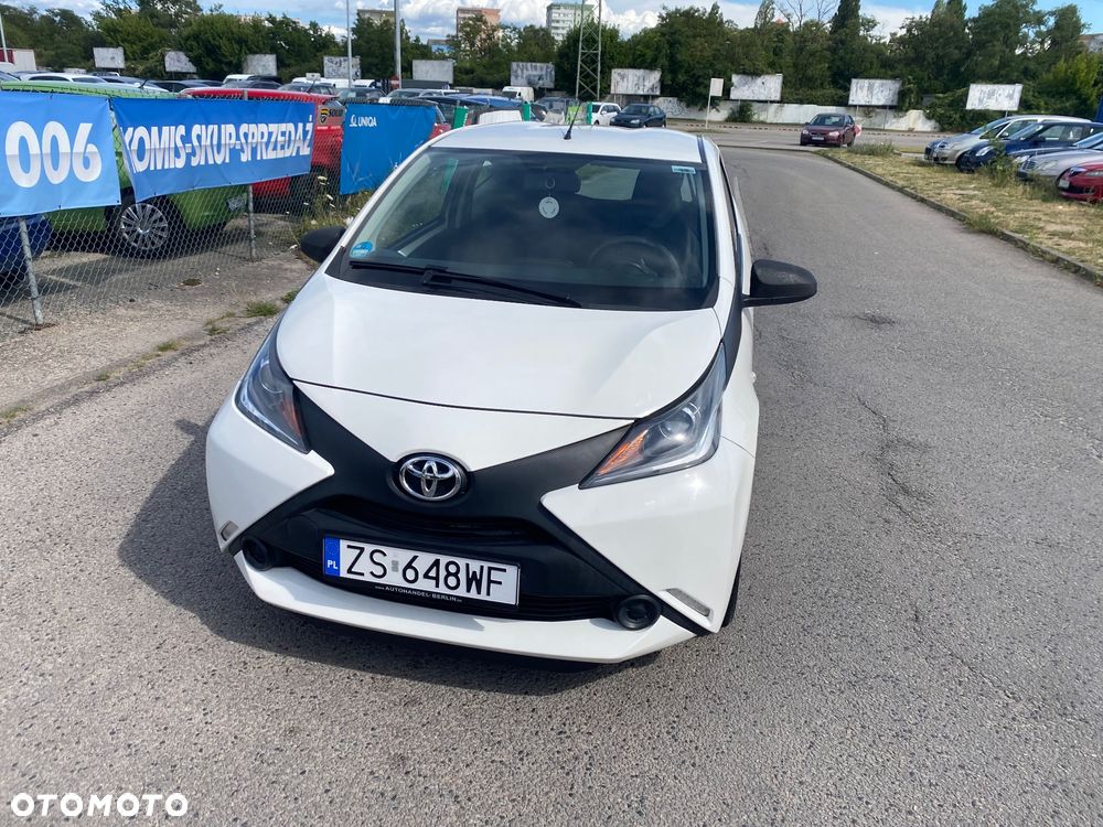 Toyota Aygo x - 8