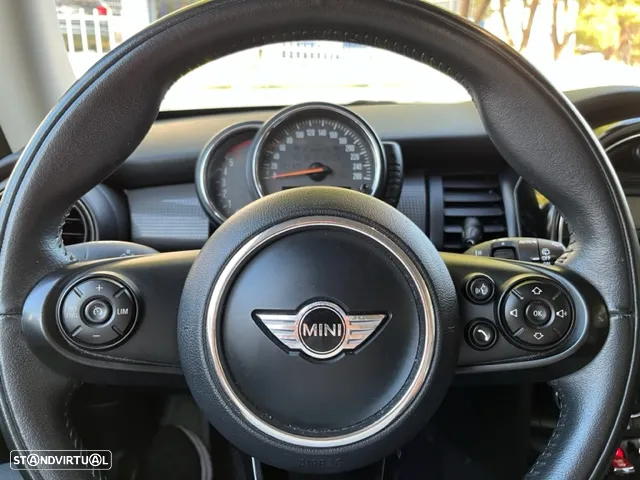 MINI 3 Portas Cooper D Metropolitan - 11