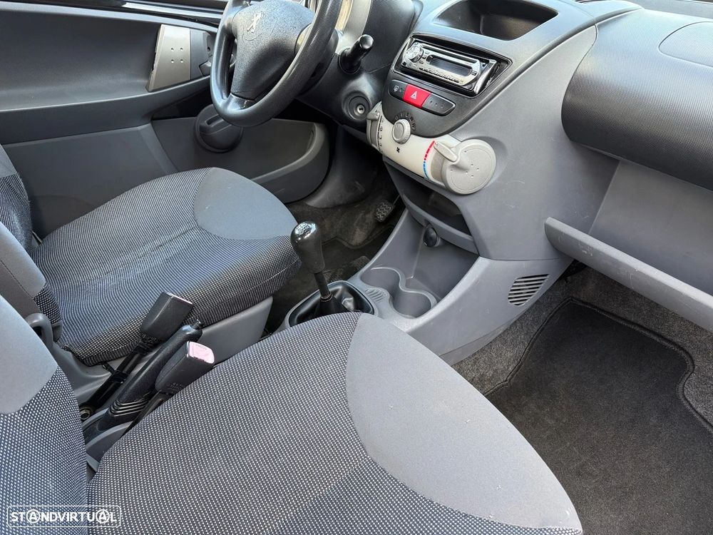 Peugeot 107 1.0 Style - 14