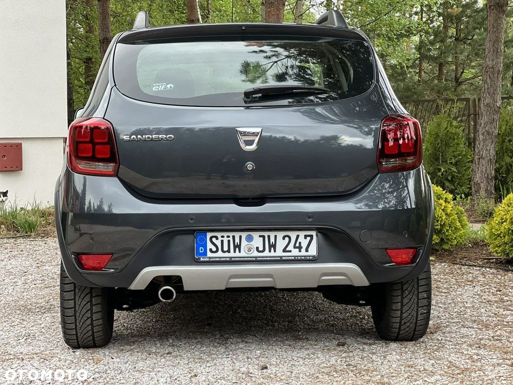 Dacia Sandero Stepway TCe 90 (S&S) Celebration - 17