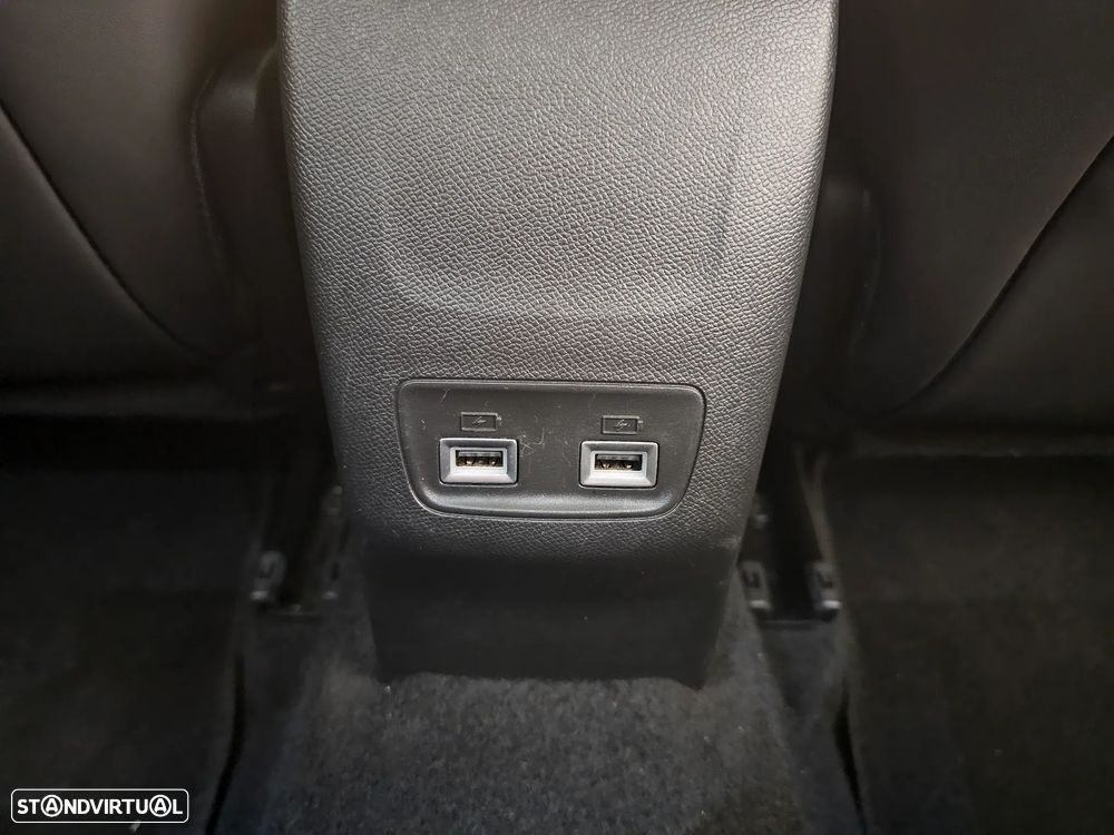 Peugeot 2008 - 43