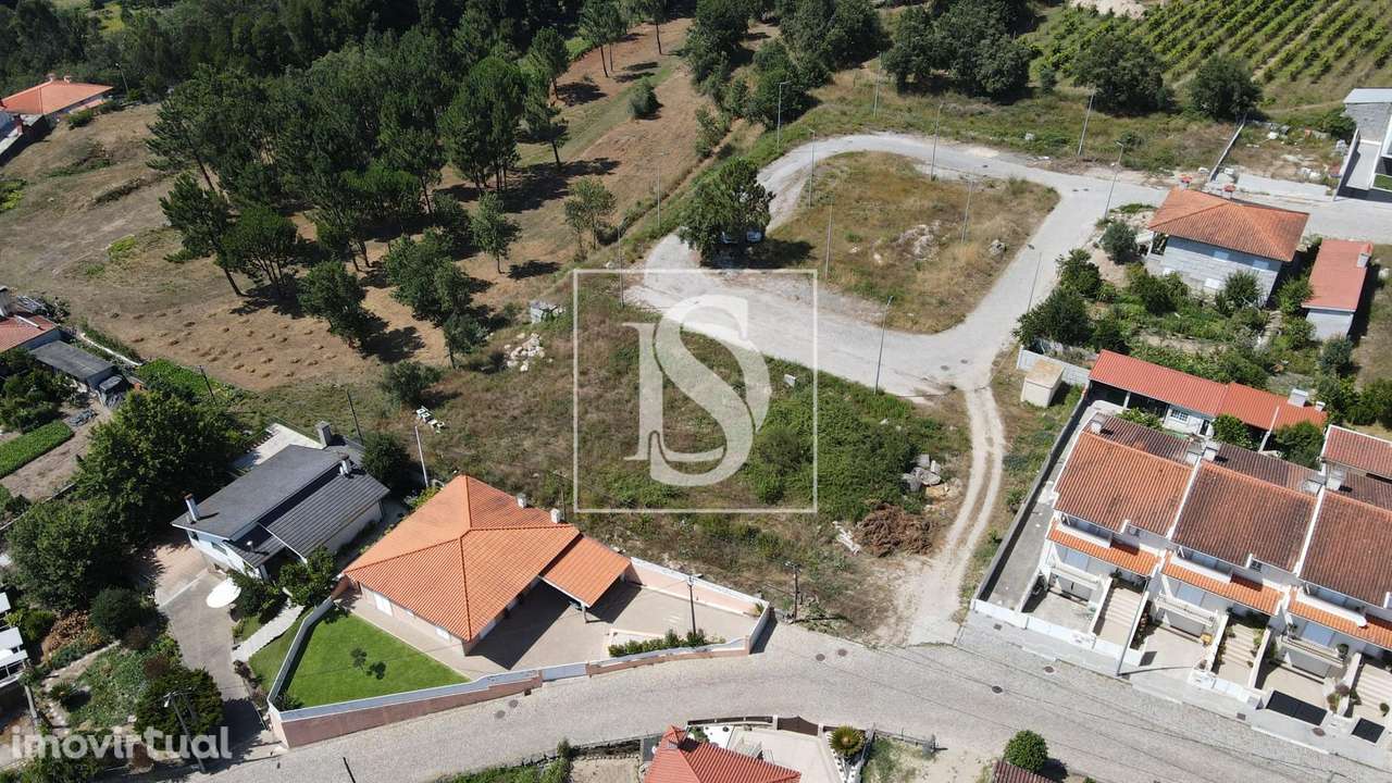 Terreno, Porto, Marco de Canaveses, Alpendorada, Várzea e Torrão - Grande imagem: 3/10