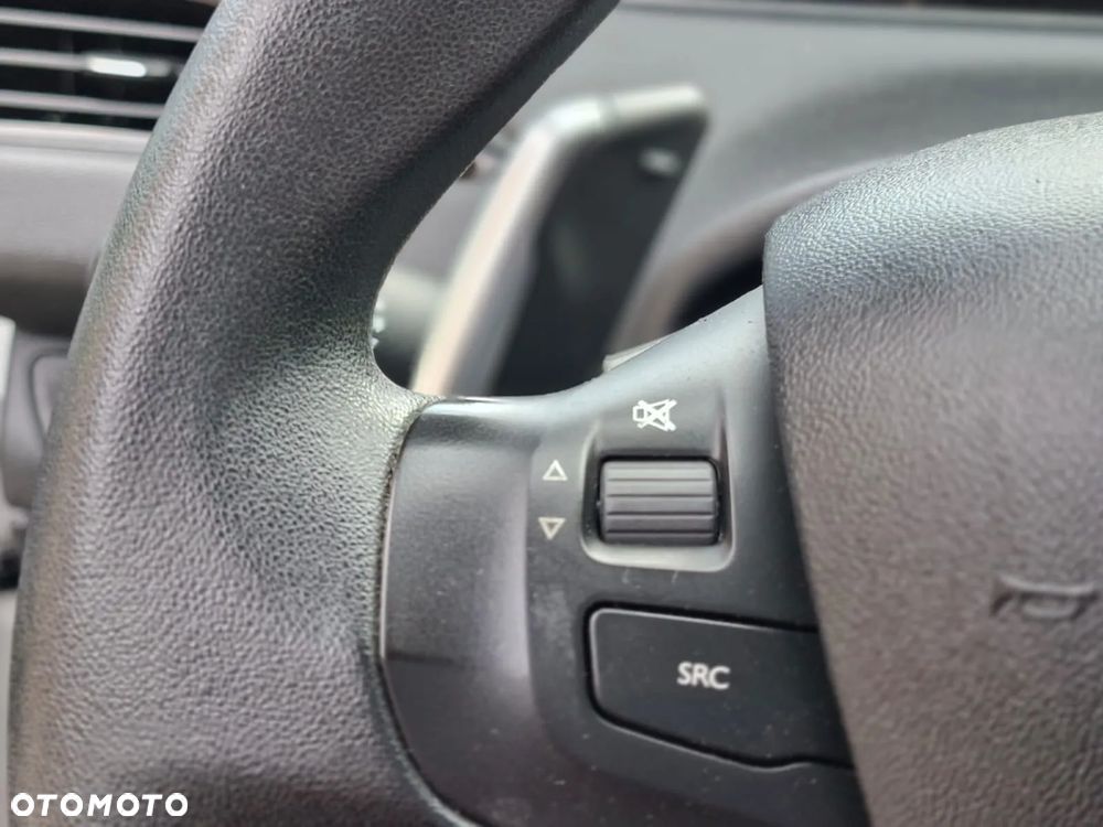 Peugeot 208 1.2 VTi Active ETG5 - 26