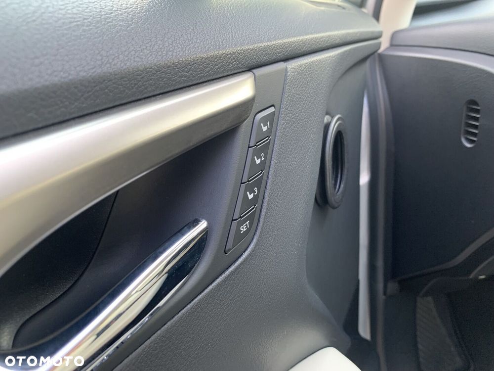 Lexus RX 450h F-Impression - 22