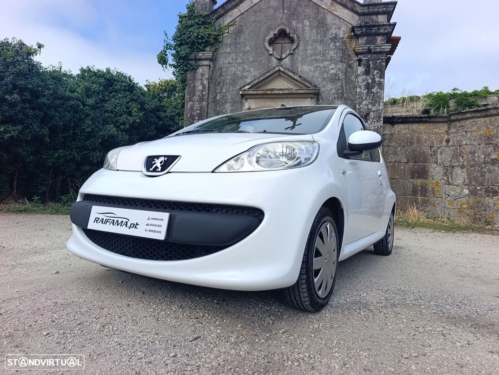 Peugeot 107 1.4 HDi Trendy - 6