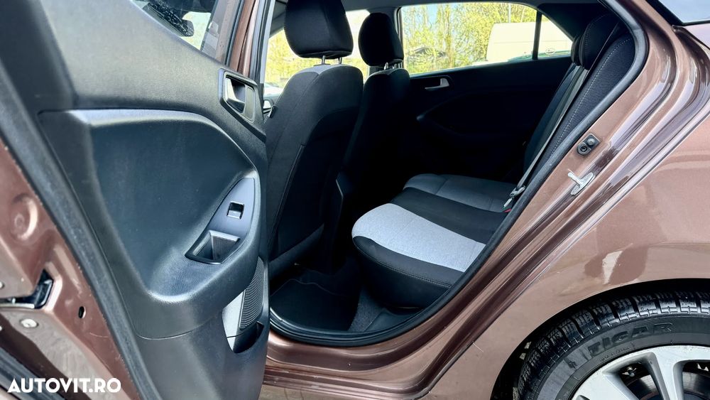 Hyundai i20 1.2 Highway - 7