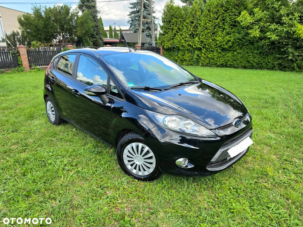 Ford Fiesta 1.25 Champions Edition - 18