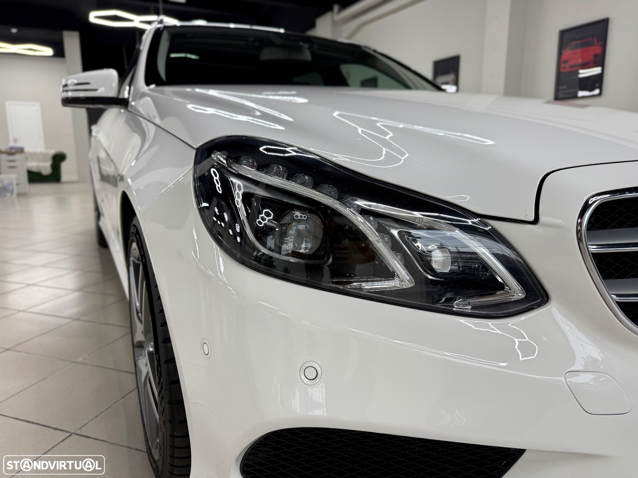 Mercedes-Benz E 300 Bluetec Hybrid Avantgarde - 7