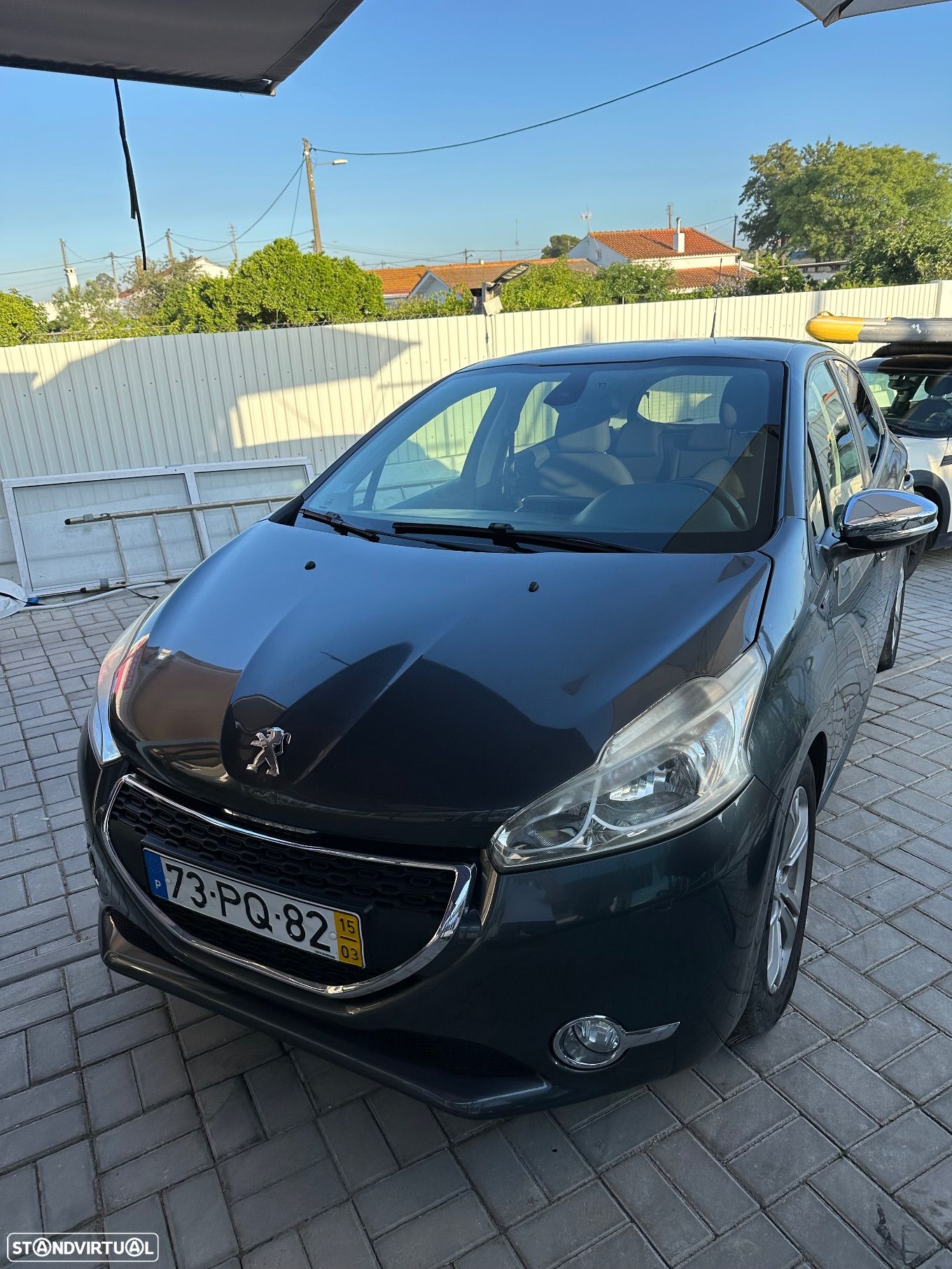 Peugeot 208 1.2 VTi SE Style - 1