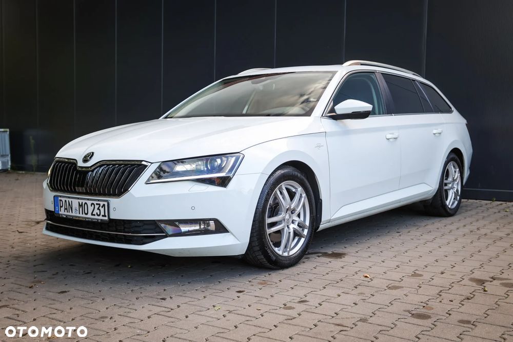 Skoda Superb 2.0 TDI 4x4 L&K DSG - 10