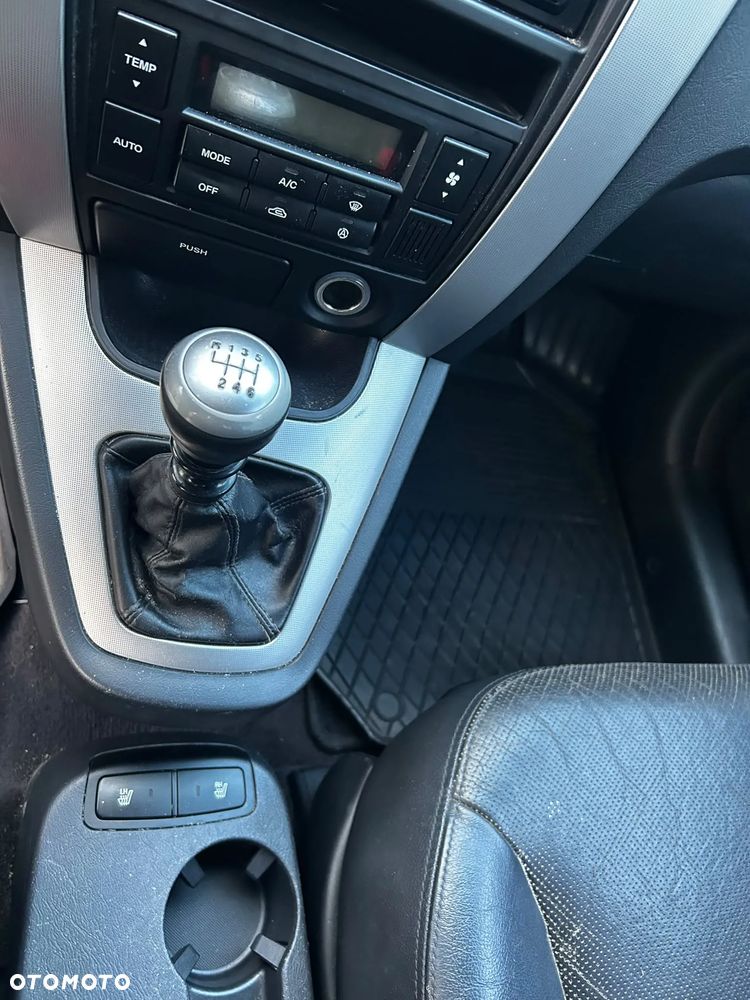 Hyundai Tucson 2.0 CRDi Premium - 11