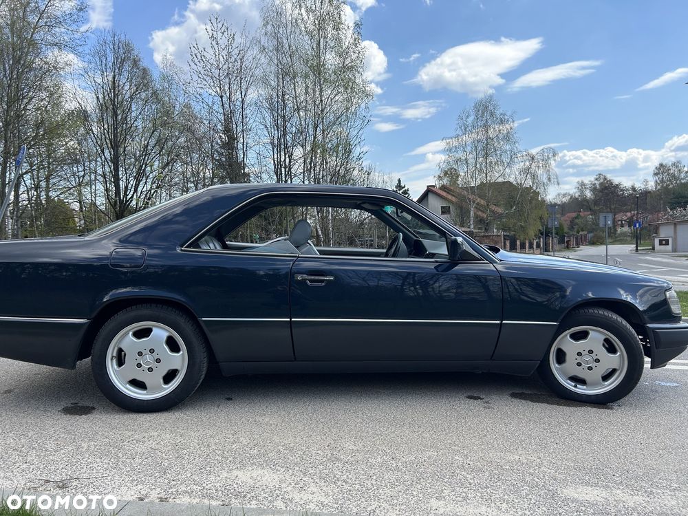 Mercedes-Benz W124 (1984-1993) - 10