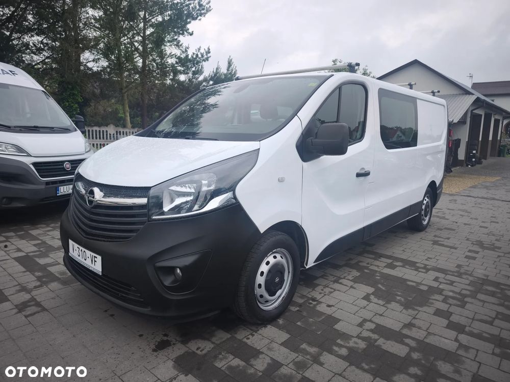 Opel Vivaro - 11