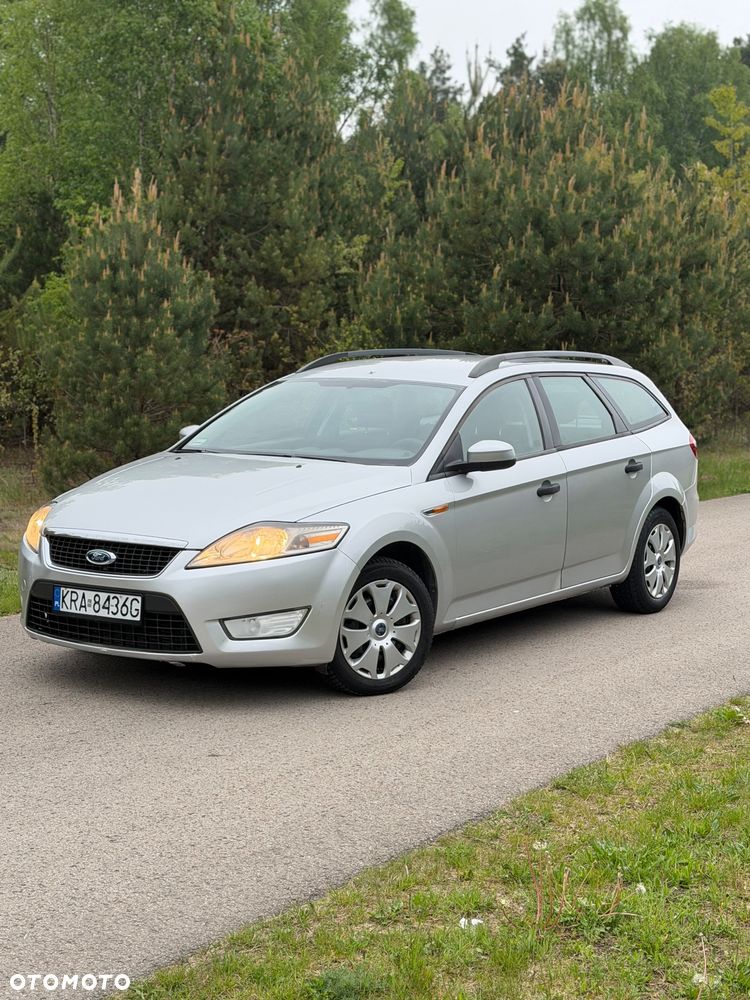 Ford Mondeo 1.8 TDCi Ambiente - 19