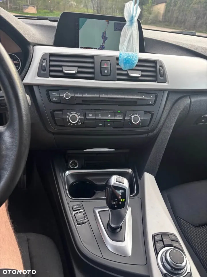 BMW Seria 3 316d - 7