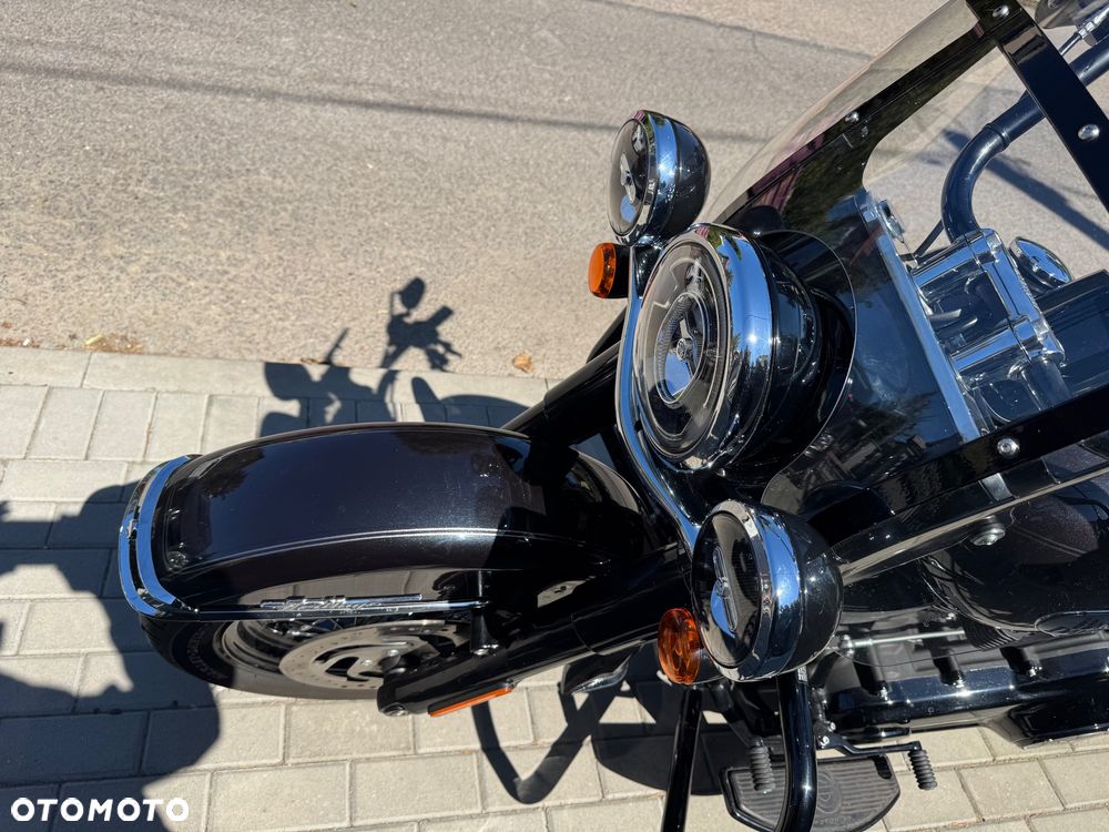 Harley-Davidson Softail Heritage Classic - 13