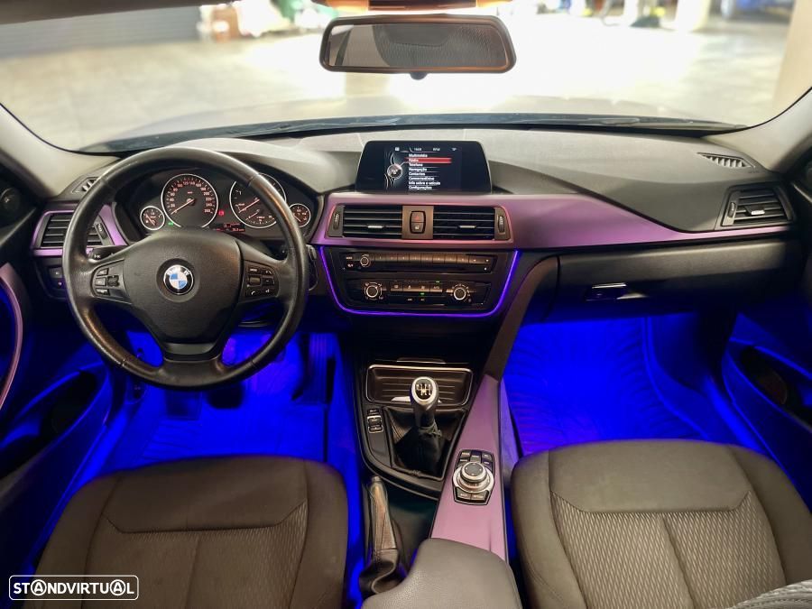 BMW 320 d Touring ED Advantage - 27