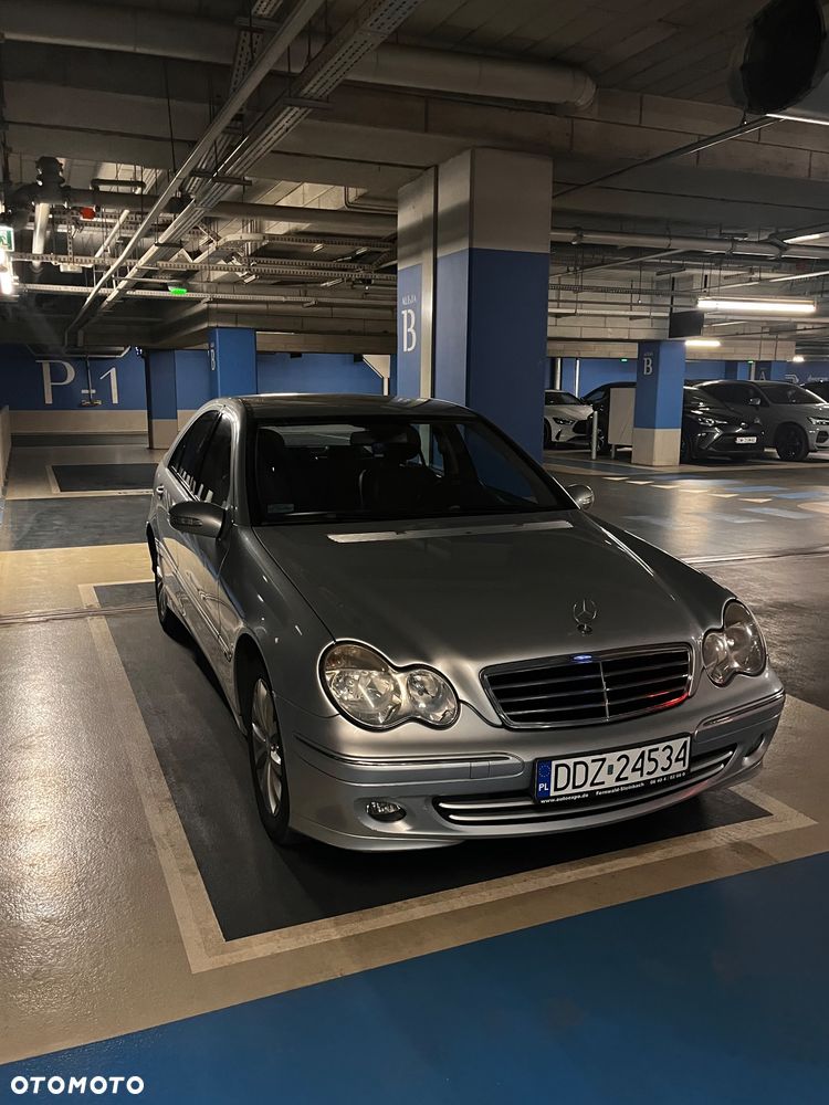 Mercedes-Benz Klasa C - 16