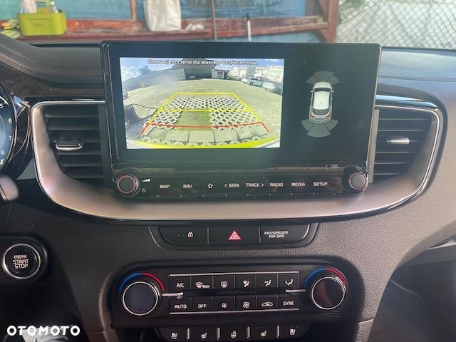 Kia XCeed 1.6 T-GDI L Business Line DCT - 18