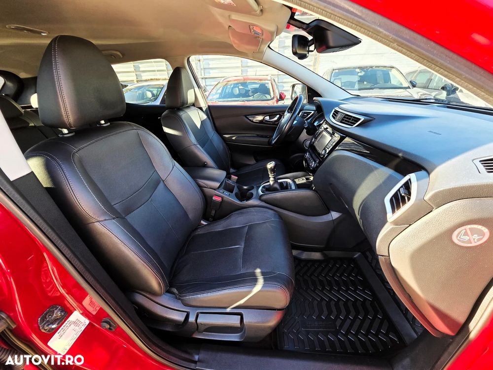 Nissan Qashqai 1.6 DCI Start/Stop Tekna - 15