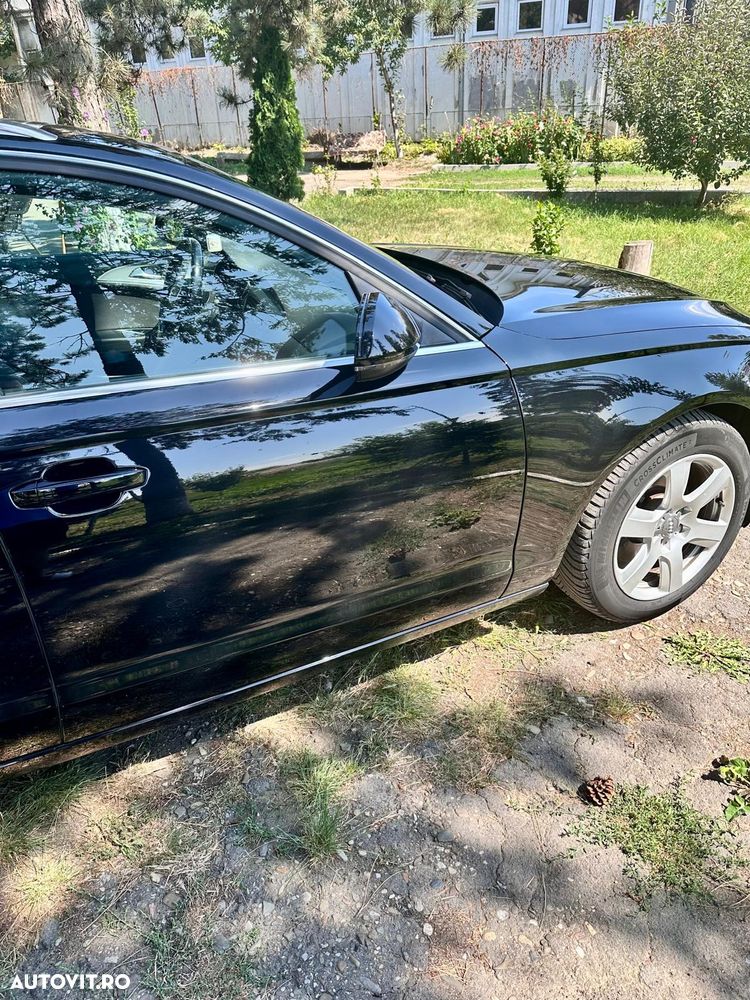 Audi A6 Avant 2.0 TDI Ultra S tronic - 8