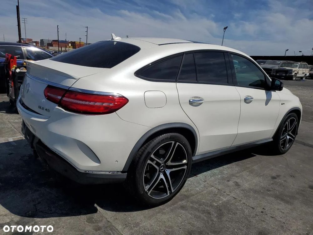 Mercedes-Benz GLE AMG 43 Coupe 4M 9G-TRONIC - 4
